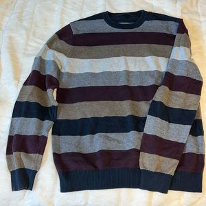 Super cute sweater dull colors